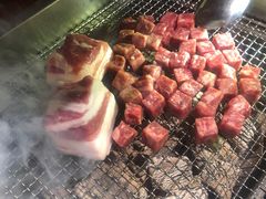雪花肉粒-肉甲韩国木炭烤肉(新壹街1店)