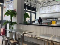 -TRIPS BURGER(大钟寺店)