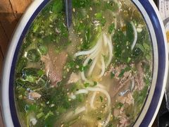 -云阿蛮云南生烫牛肉米线(奉贤路店)