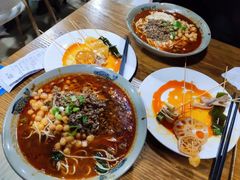 -丁丁猫重庆小面(徐州路店)