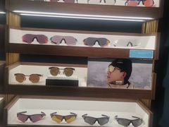 -LensCrafters亮视点(北京嘉里中心店)