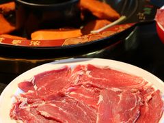 现切吊龙牛肉-三江两海老火锅(北京首店)