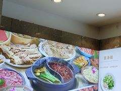 -沸炉重庆老火锅(军事博物馆店)