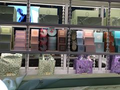 -ladurée(戴高乐机场T 2F店)