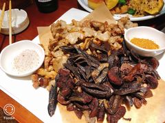 炸三样-大宝全猪馆(南京路店)