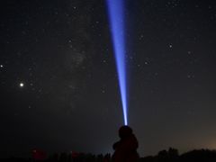 -亿利库布其七星湖沙漠生态旅游区