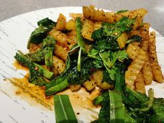 -觅山云南菜(泊富ICITY店)