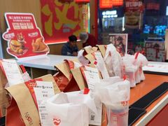 -塔斯汀中国汉堡(浦东绿地东海岸店)