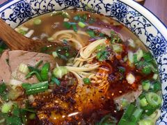 牛骨清汤牛肉面-白金成(珠江路店)