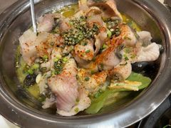 -辛香味烧鱼馆·非遗技艺·排骨红烧肉(光谷医药园店)