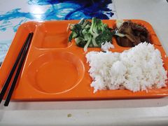 白萝卜烧肉-东华大学第一食堂(松江校区店)