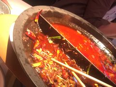 -鸣记脆皮烤鱼·海鲜烤鱼(三八广场店)