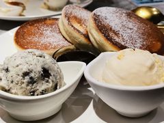 雙雪糕原味梳乎厘班戟-发记甜品(豉油街店)