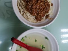 -食惠里小笼包面馆(越秀店)