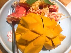 越式芒果鲜虾沙律-米纸越南小馆(金鹰世界店)