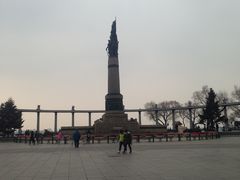 -人民防洪胜利纪念塔