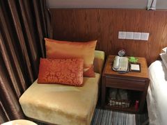 床边的沙发-九华山聚龙大酒店