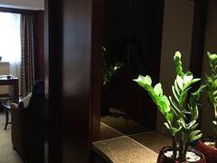 -南京金鹰皇冠假日酒店