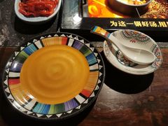 -老牌坊云南鱼豆花火锅(哈西万达店)