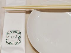 -香港百合居(LCM置汇旭辉广场店)