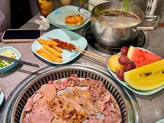-金滏山·烤肉海鲜火锅自助(襄阳万达店)