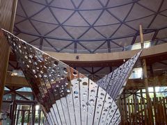 -上海滴水湖皇冠假日酒店