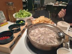 -烹然四季椰子鸡火锅(姚家园万象汇店)