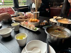-海上明月海鲜火锅 鲜切牛肉