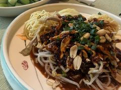 鸡丝凉面-渝信川菜(南滨店)