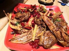 -风光老灶麻辣香锅(大成路翠微百货店)