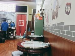 大堂-港汕记广式牛奶甜品(包头店)