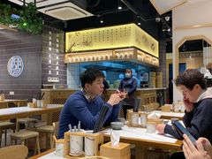 -馋三尺蟹粉小笼(人民广场店)