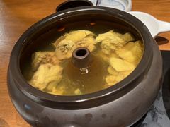 -云海肴·汽锅鸡·云南菜(天山百盛优客店)