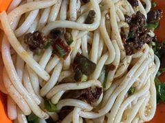 -玲玲米粉·新疆现炒米粉(大十字总店)