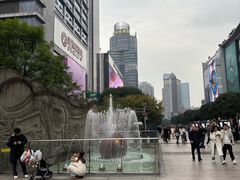 -观音桥步行街