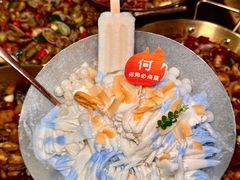 -何师烧烤Pro ·江湖川菜·小龙虾·精酿啤酒(太古里旗舰店)