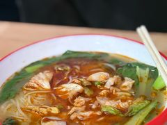 -二钢串叔麻辣烫(华龙大厦店)