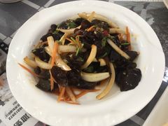 凉拌云耳-成记海鲜粥(意大利风情街店)