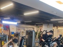 -超鹿运动(达信大厦店)