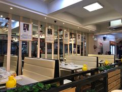 大堂-三头牛·潮汕牛肉生蚝火锅 (夏湾店)