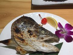 三文鱼刺身-清水日本料理铁板烧(学府路店)