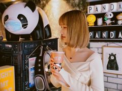 -熊猫一间店欧式奶茶铺