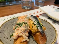 -Tapa Tapa