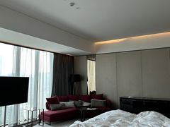 -广州天河希尔顿酒店