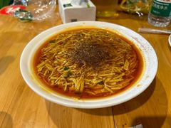 -柏合黄记豆腐皮饭店