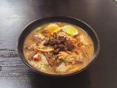 -花溪巷牛肉粉(泉城路店)