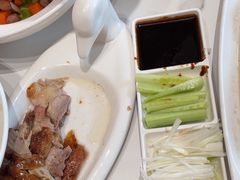 -梅利汴京烤鸭•开封豫菜地标店(东大街店)