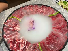 鲜切牛肉拼盘（三拼：吊龙、嫩肉，肋排）-四面泰(万象城店)