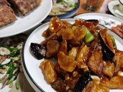 -虹海圣肉饼店家常菜馆