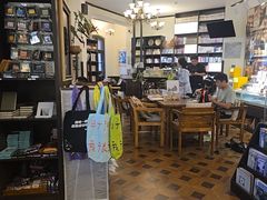 -良友书坊(安徽路店)